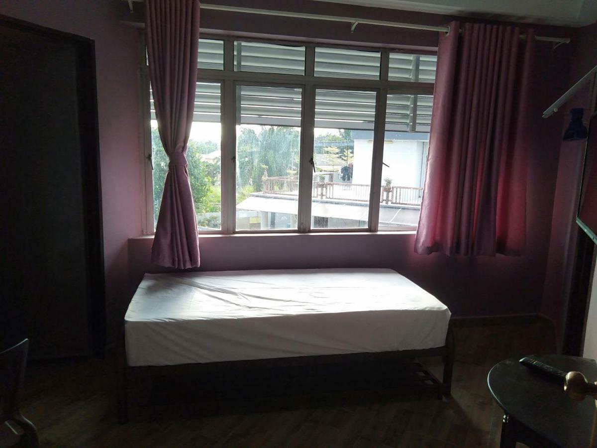 Purple Dream Home Teluk Panglima Garang Экстерьер фото