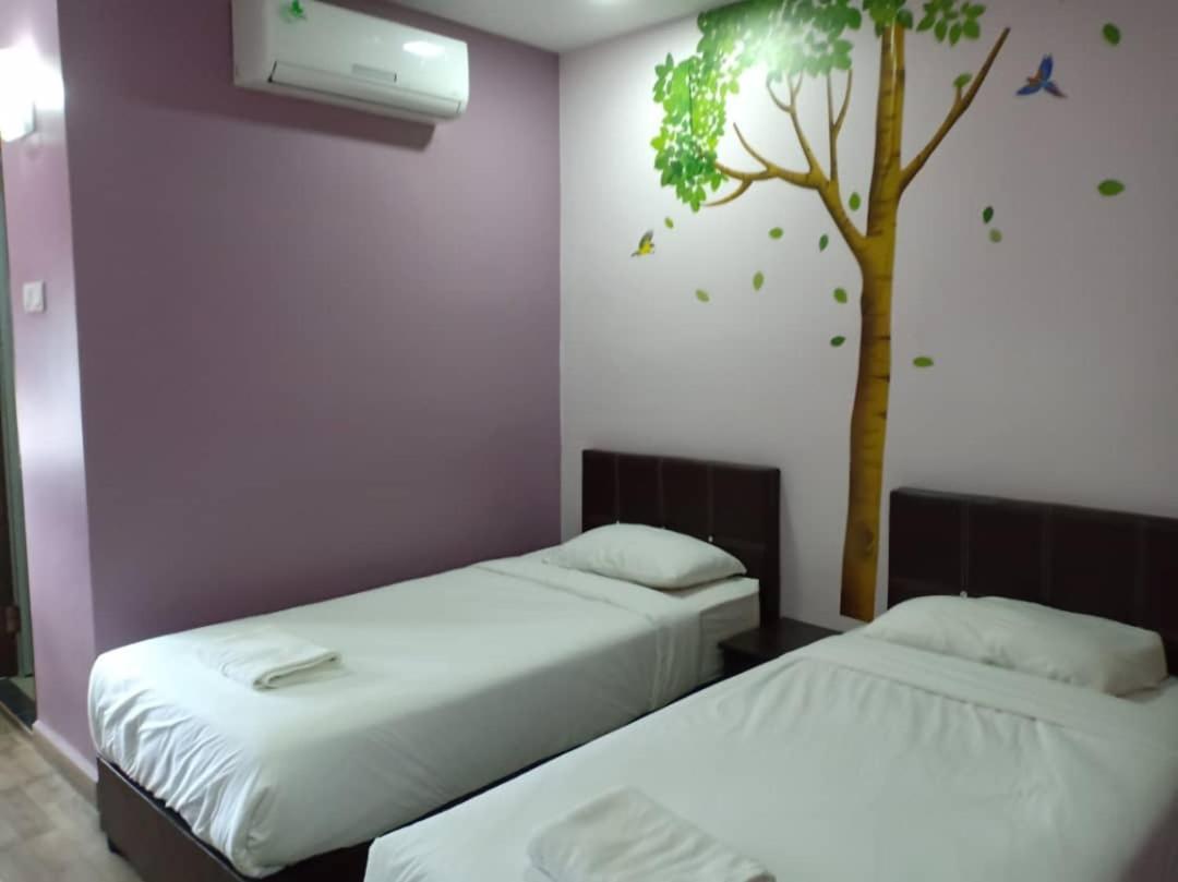 Purple Dream Home Teluk Panglima Garang Экстерьер фото